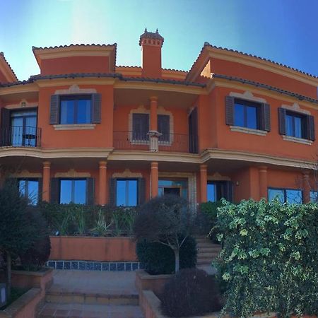 فندق لاس روزاس دي مدريدفي  Mansion Marsil المظهر الخارجي الصورة